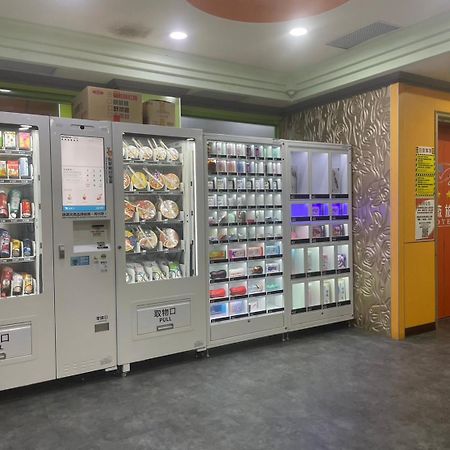 A22 Wei Lu Hotel Zhongli Bagian luar foto