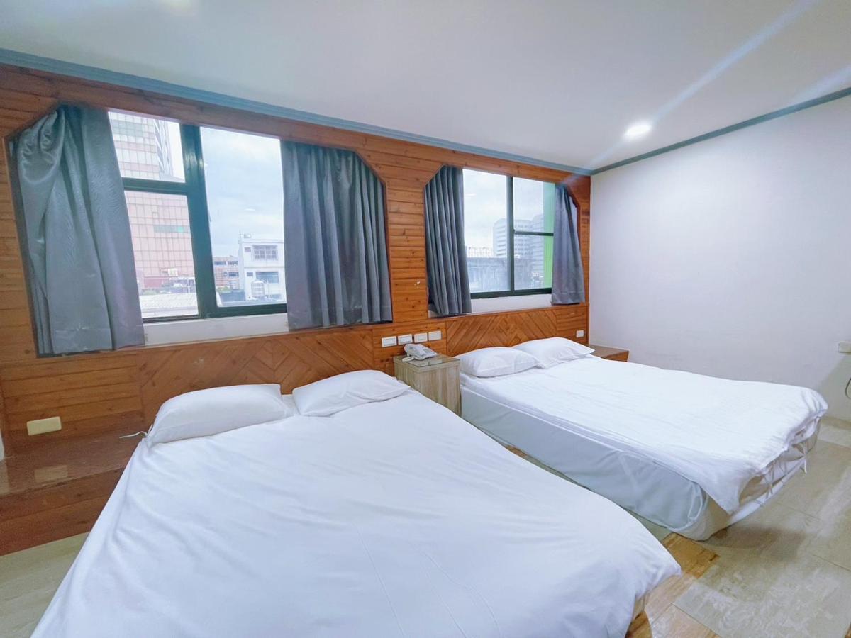 A22 Wei Lu Hotel Zhongli Bagian luar foto