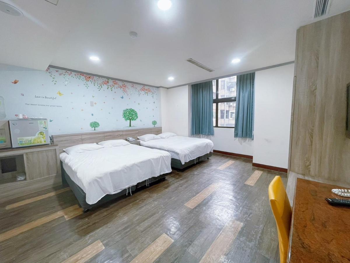 A22 Wei Lu Hotel Zhongli Bagian luar foto